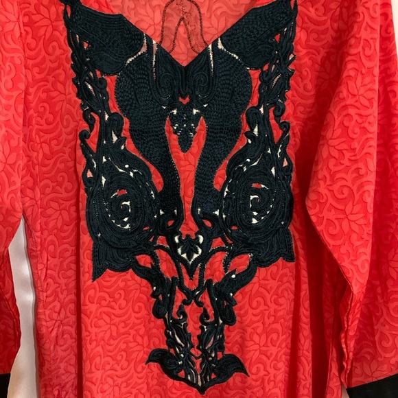 Beautiful Handmade OOAK Red and Black Kaftan - Picture 3 of 8